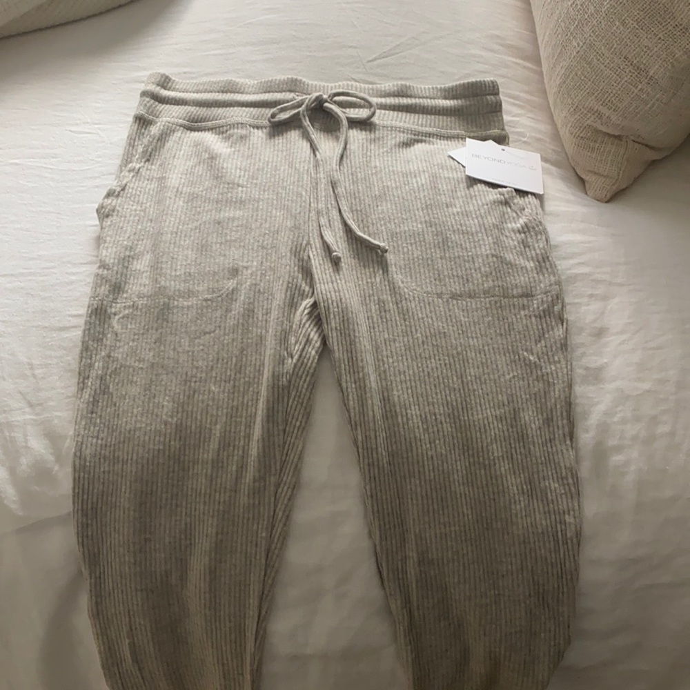 Beyond Yoga Soft Lounge Pants